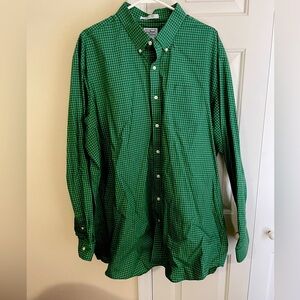 L.L. Bean Green Casual Button Down Shirt with Pattern
